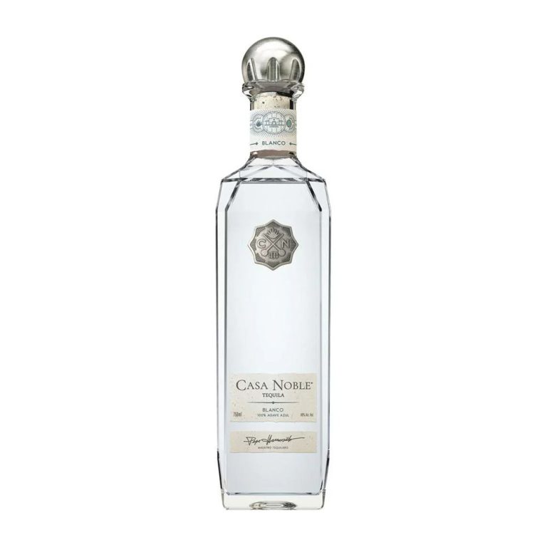 Casa Noble Blanco, 750 ml product packaging