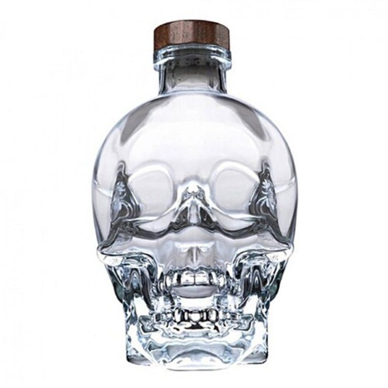 Crystal Head Vodka, 750 ml product packaging