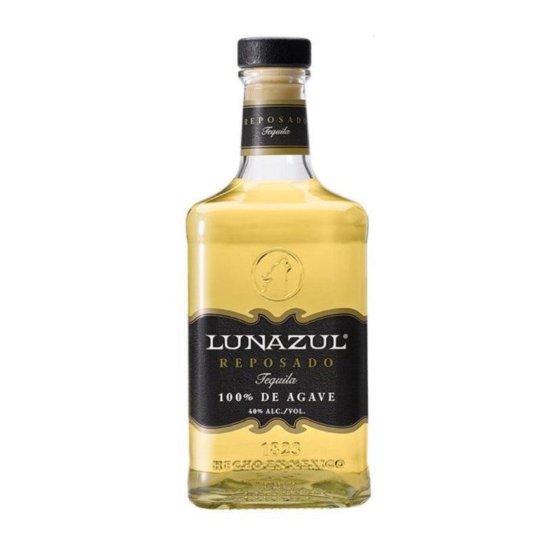 Lunazul Reposado, 750 ml product packaging